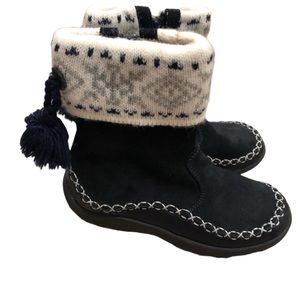 New Naturino boots Eur 30/ US 12